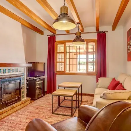 Sleeps 6 With Air Con And Wifi Villa *