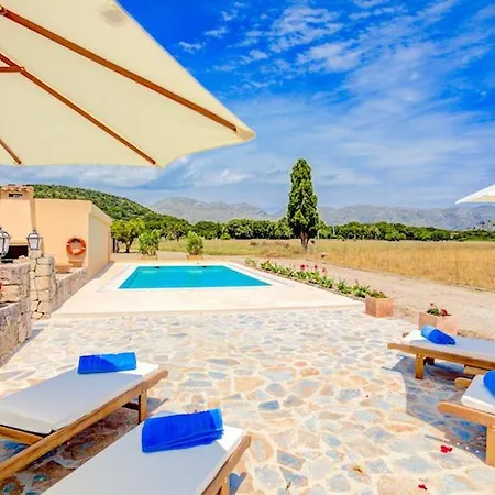 Villa Sleeps 6 With Air Con And Wifi *